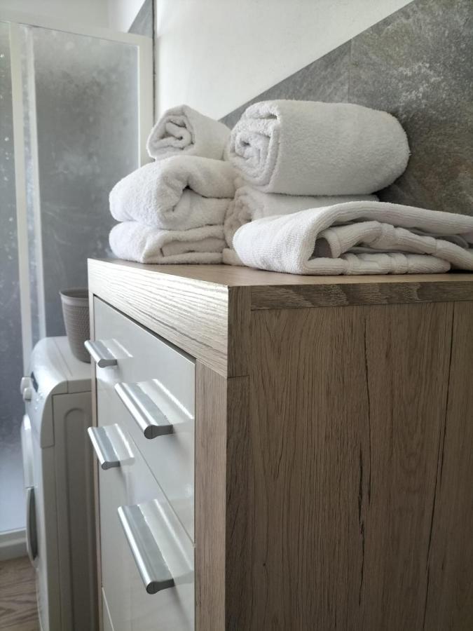 Apartment Dea Клес Екстер'єр фото